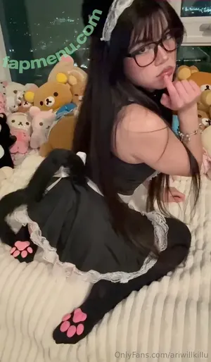 ariwillkillu / arianaxlu nude photo #0013