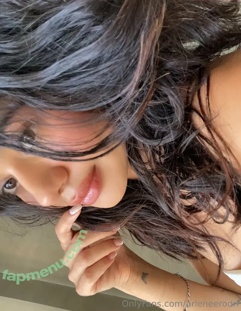 arleneerodri nude photo #0121 (mommyof3_amc)