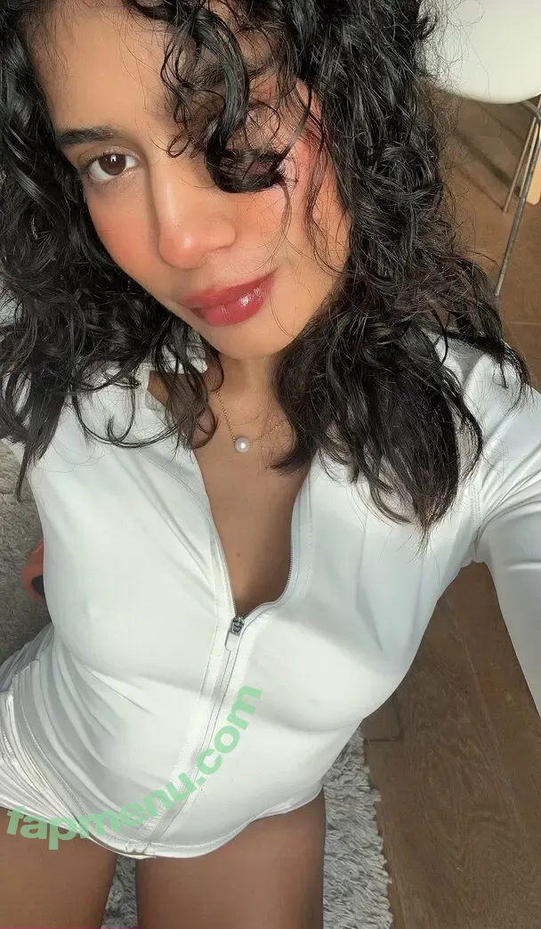 arleneerodri nude photo #0122 (mommyof3_amc)