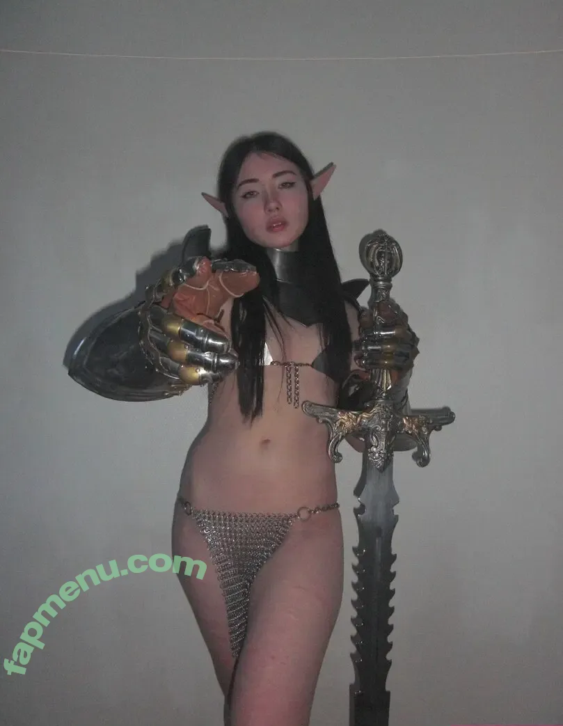Armoured Elf nude photo #0016 (armouredelf / evadevore)