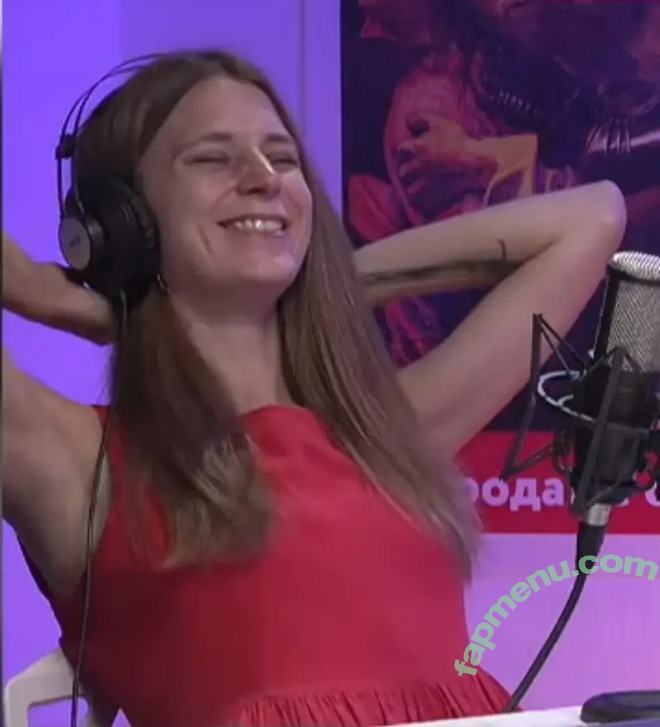 Armpit Fetish nude photo #0129 (nextdoormisha / sexyarmpitqueens)
