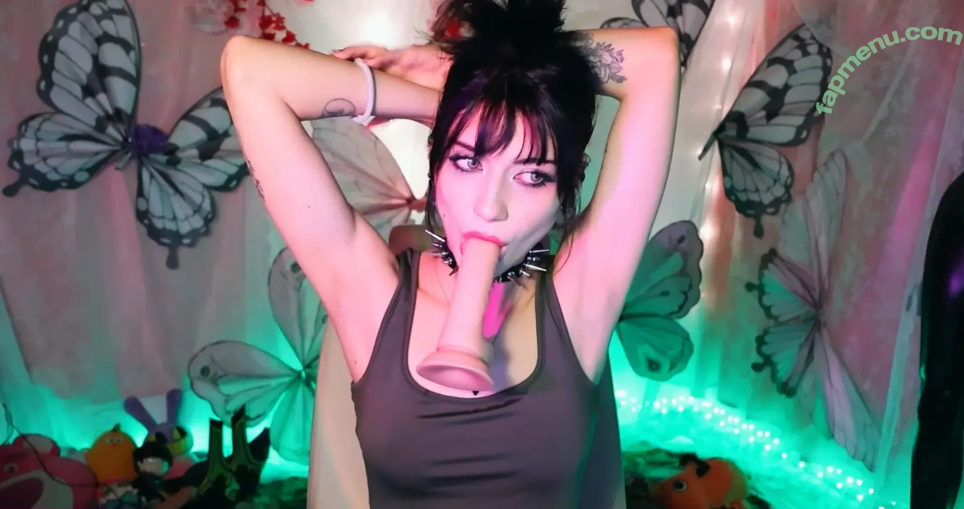 Armpit Fetish nude photo #0074 (nextdoormisha / sexyarmpitqueens)