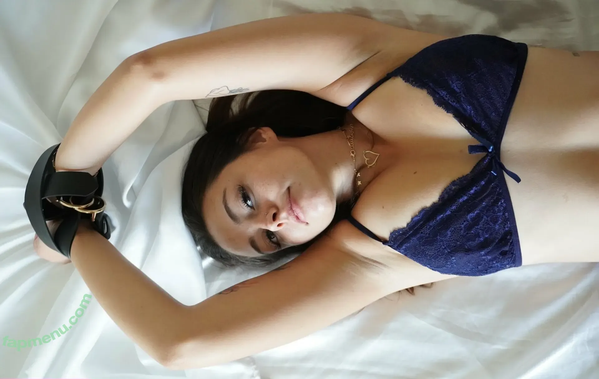 Armpit Fetish nude photo #0301 (nextdoormisha / sexyarmpitqueens)