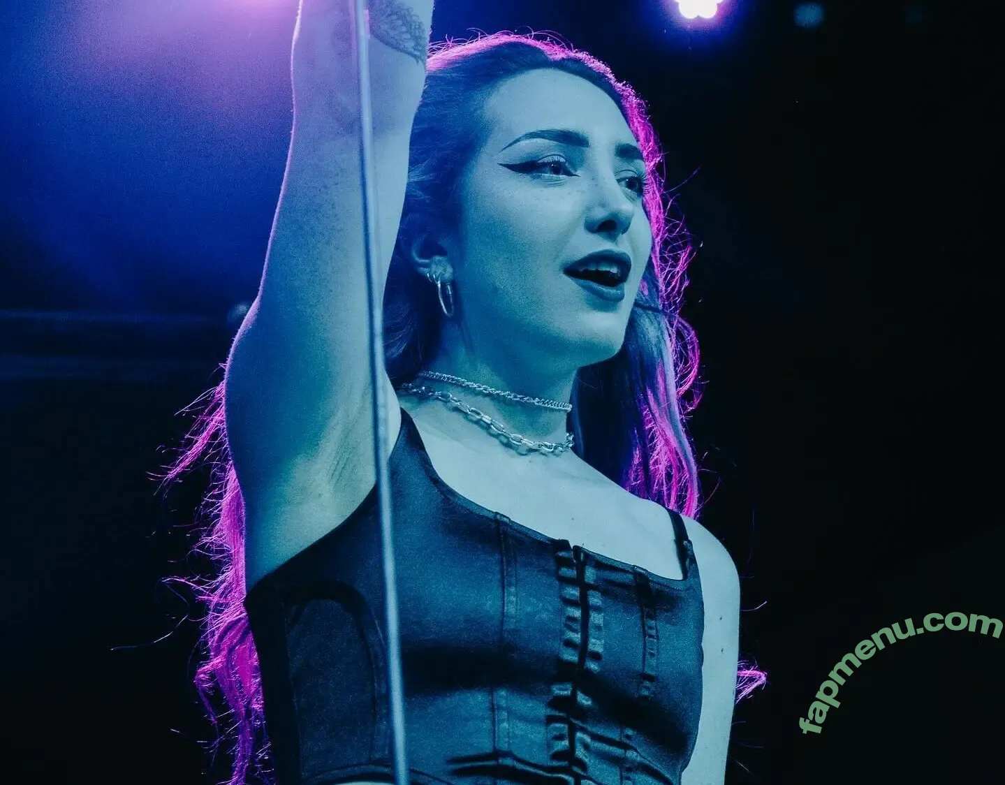 Armpit Fetish nude photo #0313 (nextdoormisha / sexyarmpitqueens)