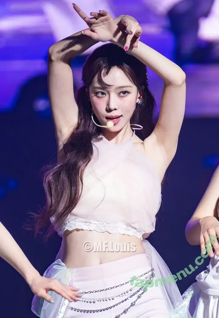 Armpit Fetish nude photo #0341 (nextdoormisha / sexyarmpitqueens)