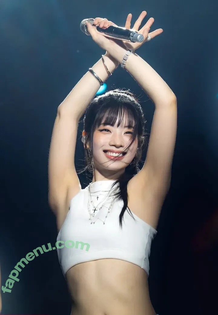 Armpit Fetish nude photo #0346 (nextdoormisha / sexyarmpitqueens)