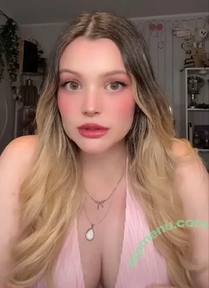 Aroyitt / aroiagarcia nude photo #0044