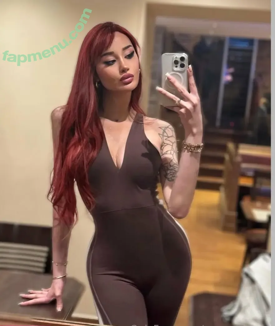 arryagraham nude photo #0014 (airaarham)