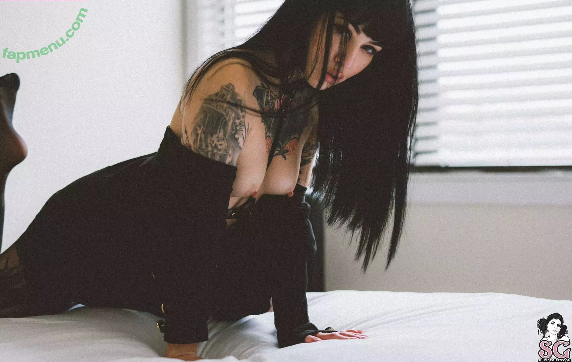 Arson nude photo #0374 (arson.be)