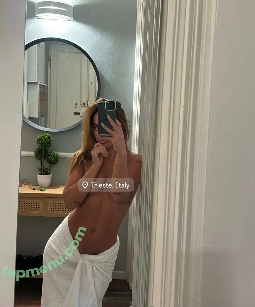 artemidarey nude photo #0028 (artemidarey)