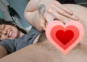 artiepaints / artiepaintsxo nude photo #0001