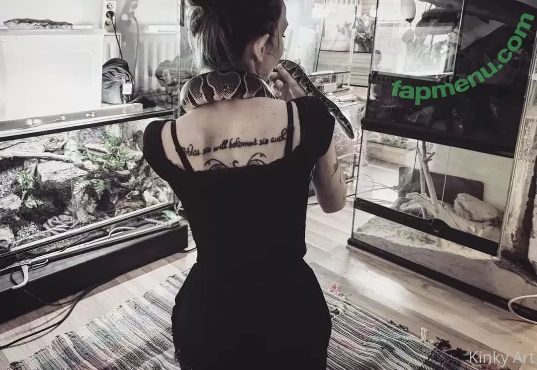 artnvenom nude photo #0005 (artnvenom)