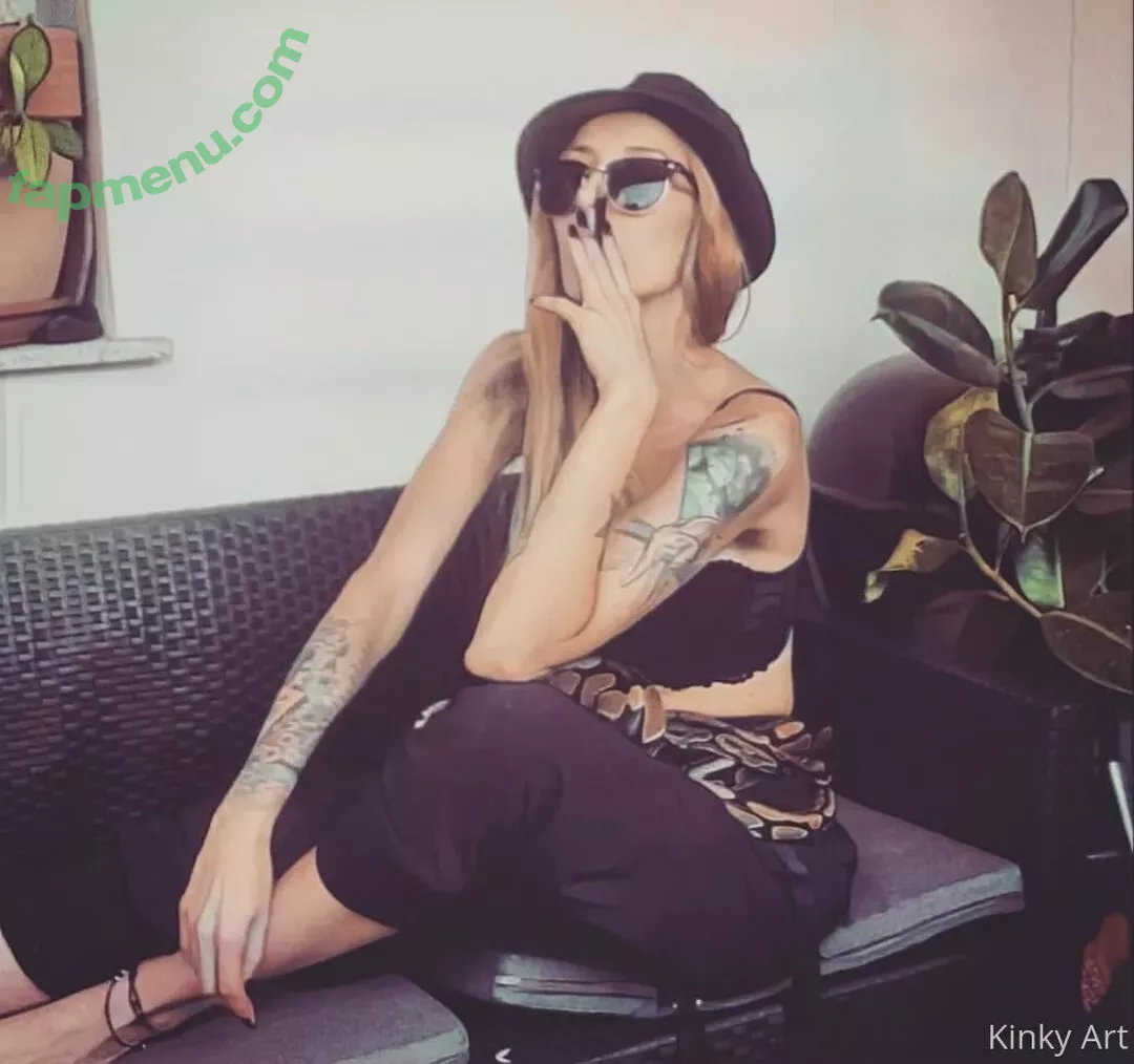 artnvenom nude photo #0022 (artnvenom)