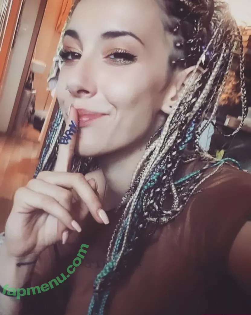 artnvenom nude photo #0037 (artnvenom)