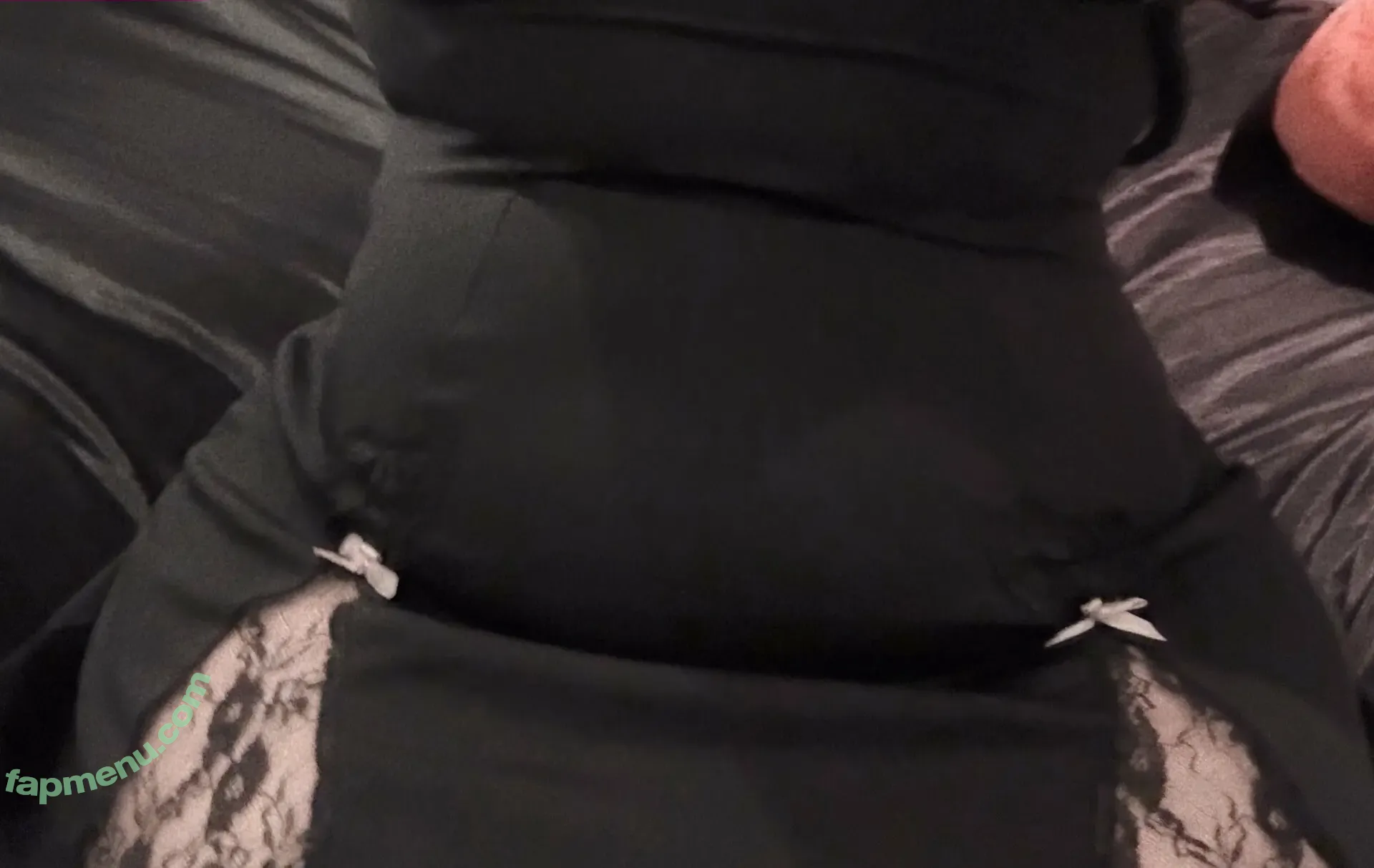 Aruna Reaver nude photo #0020 (Reaverclan / arunareaver)