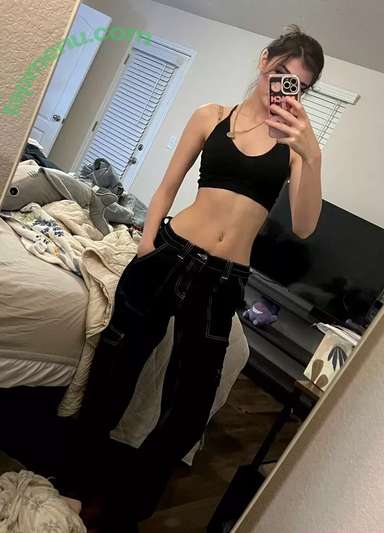 Aruuu nude photo #0459 ( / DeputyARUUU / malachitexd)