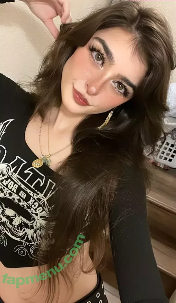 Aruuu nude photo #0511 ( / DeputyARUUU / malachitexd)