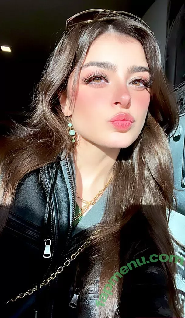 Aruuu nude photo #0524 ( / DeputyARUUU / malachitexd)