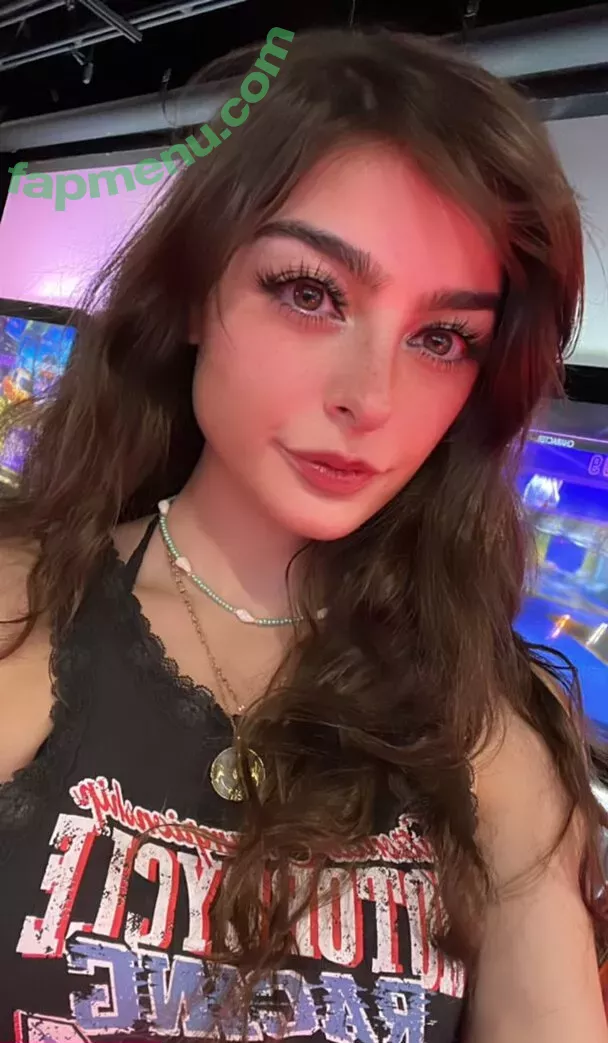 Aruuu nude photo #0645 ( / DeputyARUUU / malachitexd)