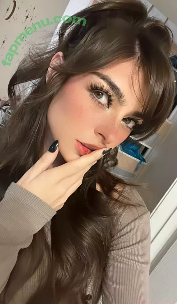 Aruuu nude photo #0654 ( / DeputyARUUU / malachitexd)