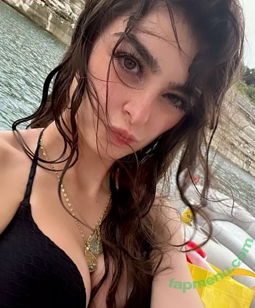 Aruuu nude photo #0668 ( / DeputyARUUU / malachitexd)