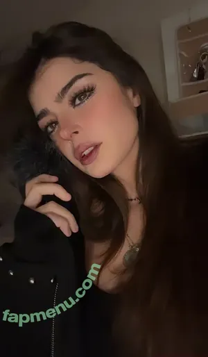 Aruuu /  / DeputyARUUU / malachitexd nude photo #1531