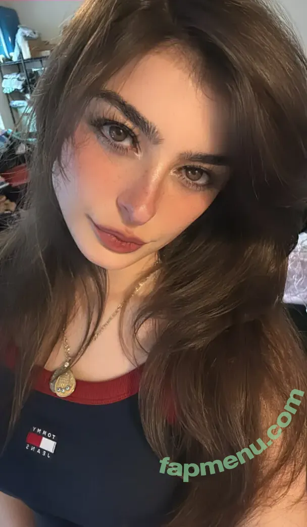 Aruuu nude photo #1255 ( / DeputyARUUU / malachitexd)