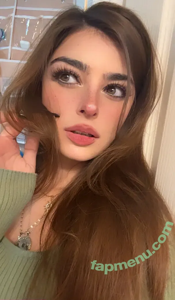 Aruuu nude photo #1332 ( / DeputyARUUU / malachitexd)