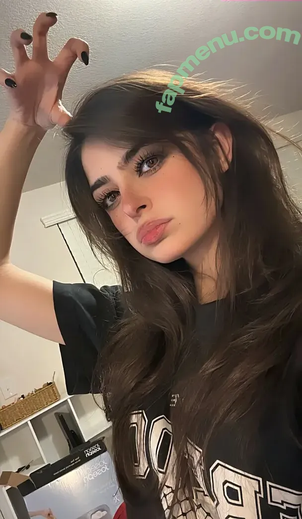 Aruuu nude photo #1342 ( / DeputyARUUU / malachitexd)