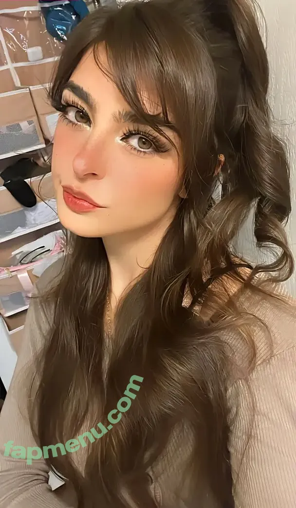 Aruuu nude photo #1349 ( / DeputyARUUU / malachitexd)