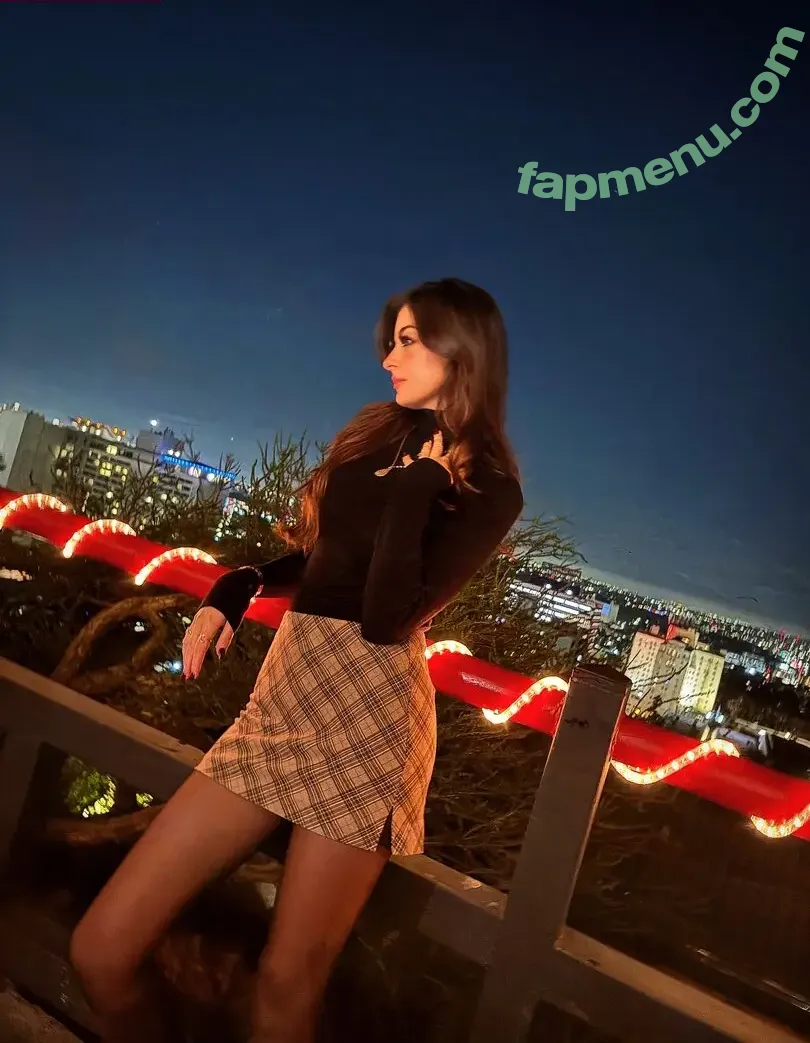 Aruuu nude photo #1372 ( / DeputyARUUU / malachitexd)