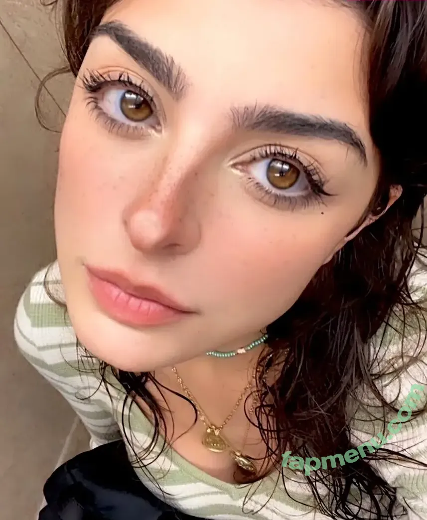 Aruuu nude photo #1384 ( / DeputyARUUU / malachitexd)