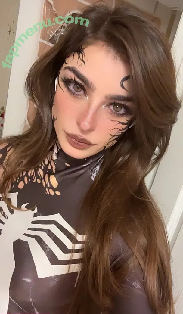 Aruuu nude photo #1429 ( / DeputyARUUU / malachitexd)