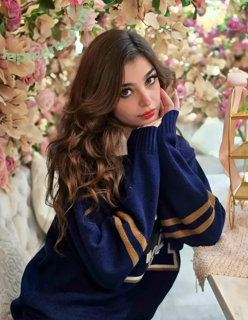 Aruuu nude photo #1484 ( / DeputyARUUU / malachitexd)