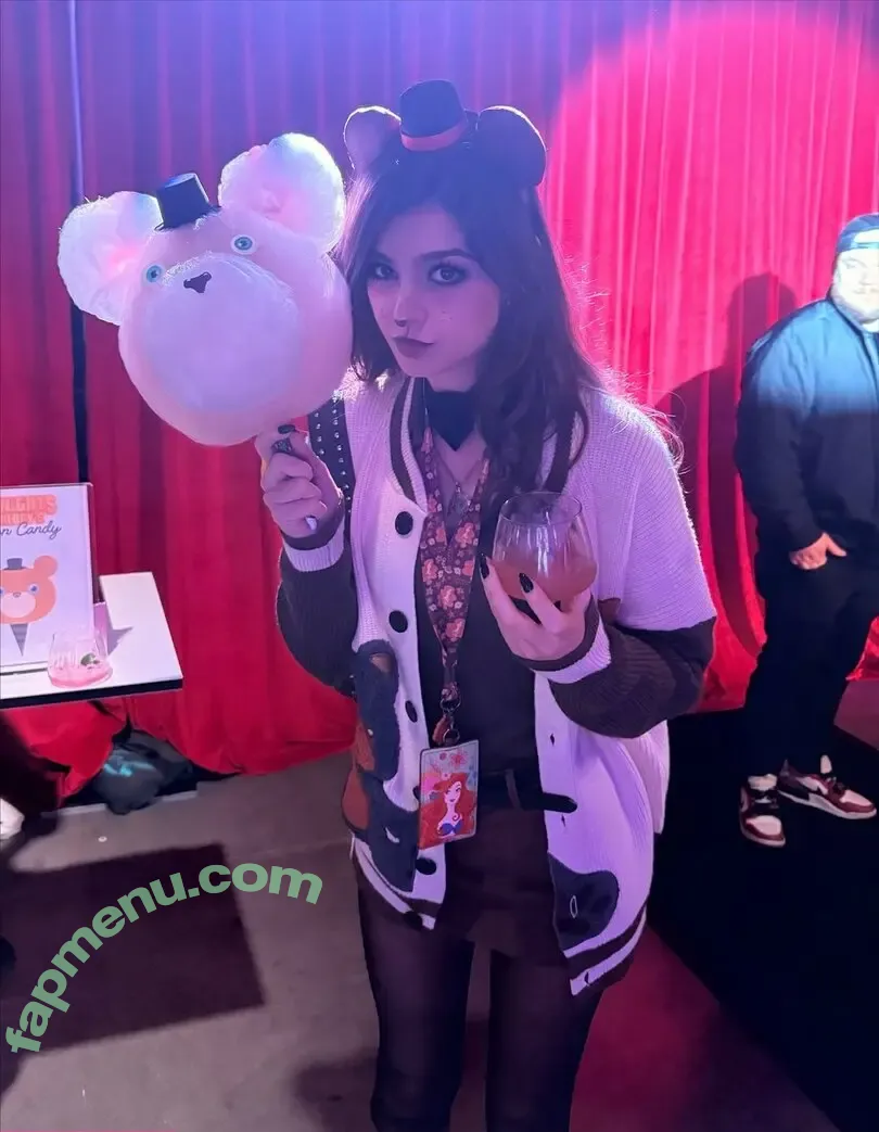 Aruuu nude photo #1507 ( / DeputyARUUU / malachitexd)