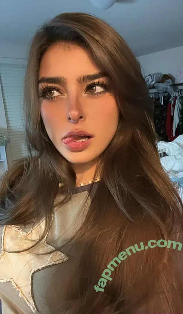 Aruuu nude photo #1516 ( / DeputyARUUU / malachitexd)