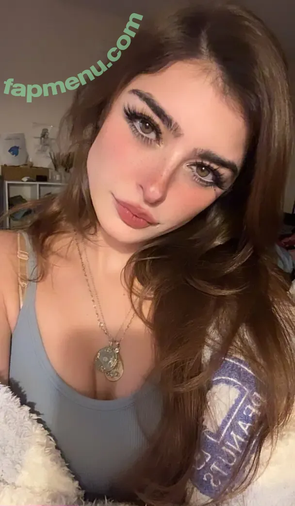 Aruuu nude photo #1522 ( / DeputyARUUU / malachitexd)