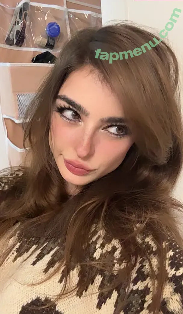 Aruuu nude photo #1524 ( / DeputyARUUU / malachitexd)