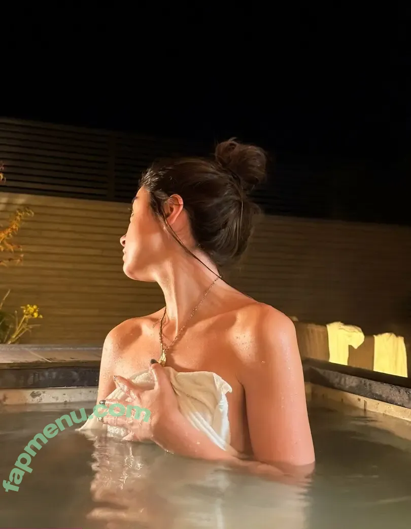 Aruuu nude photo #1525 ( / DeputyARUUU / malachitexd)