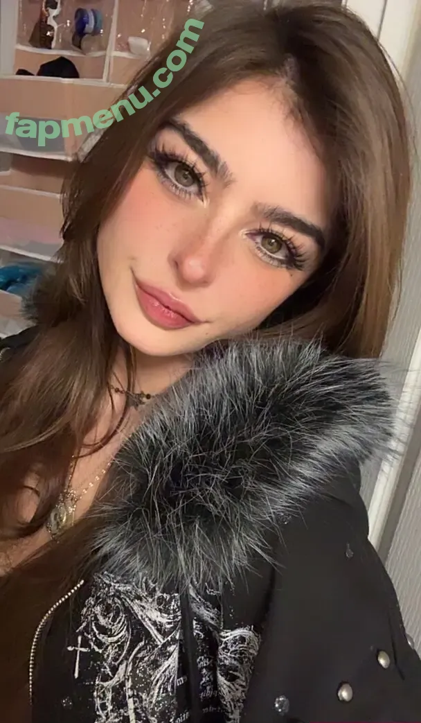 Aruuu nude photo #1533 ( / DeputyARUUU / malachitexd)