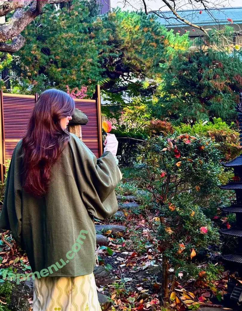 Aruuu nude photo #1545 ( / DeputyARUUU / malachitexd)