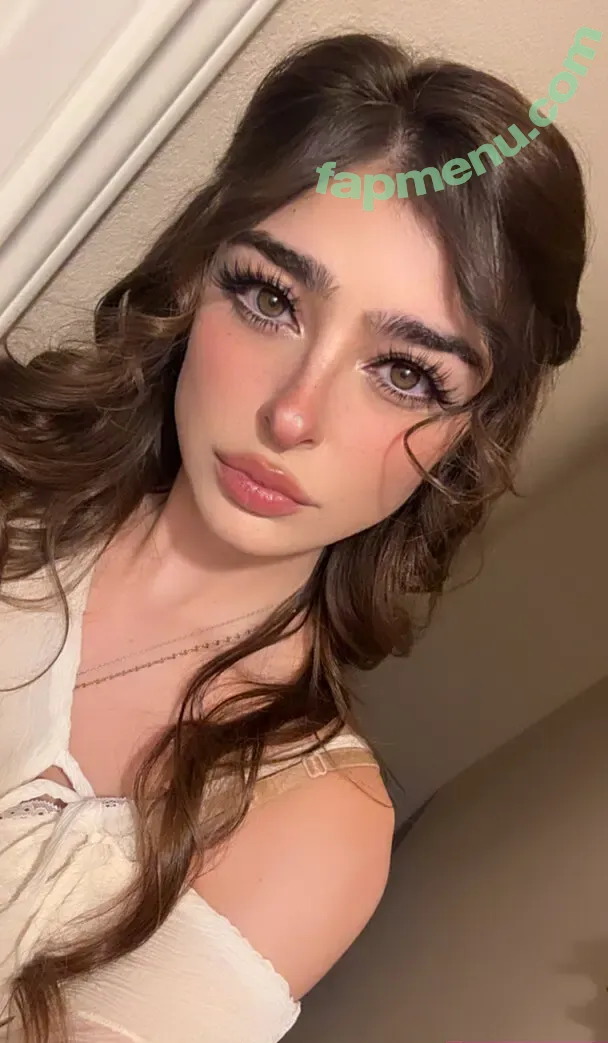 Aruuu nude photo #1553 ( / DeputyARUUU / malachitexd)