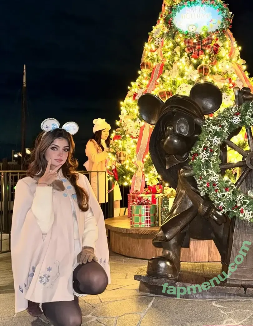 Aruuu nude photo #1588 ( / DeputyARUUU / malachitexd)