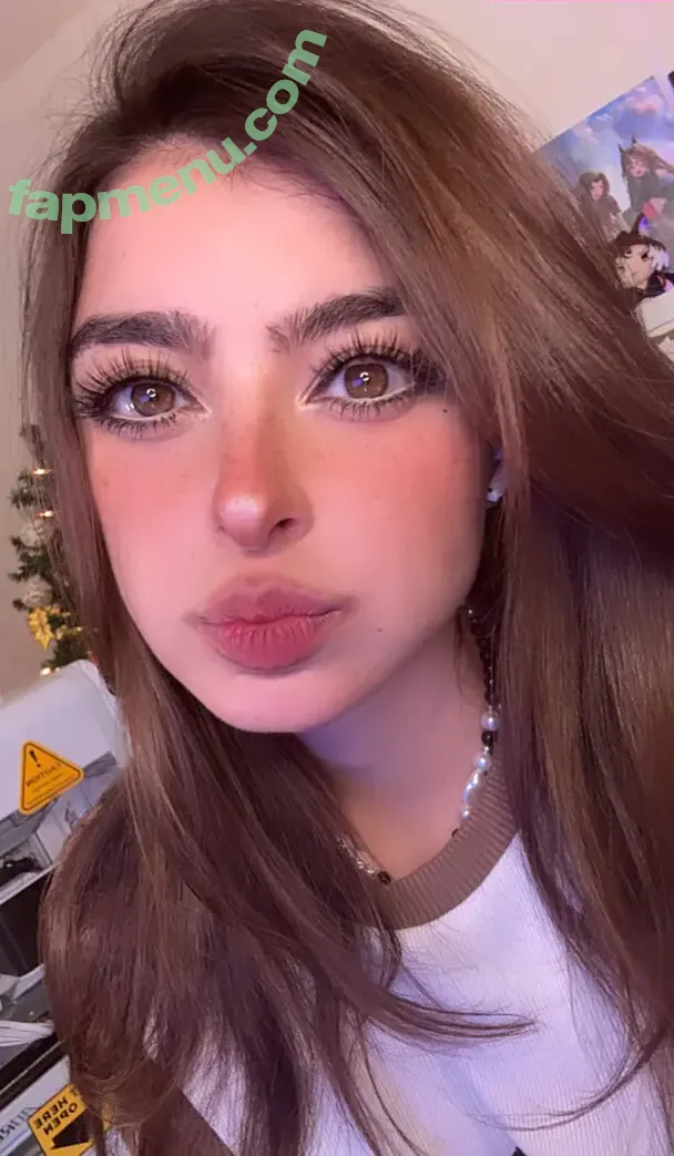 Aruuu nude photo #1613 ( / DeputyARUUU / malachitexd)