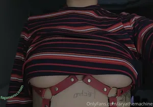 aryathemachine / Arya Akıncı / Arya7akinci / aryaplastmachine nude photo #0135