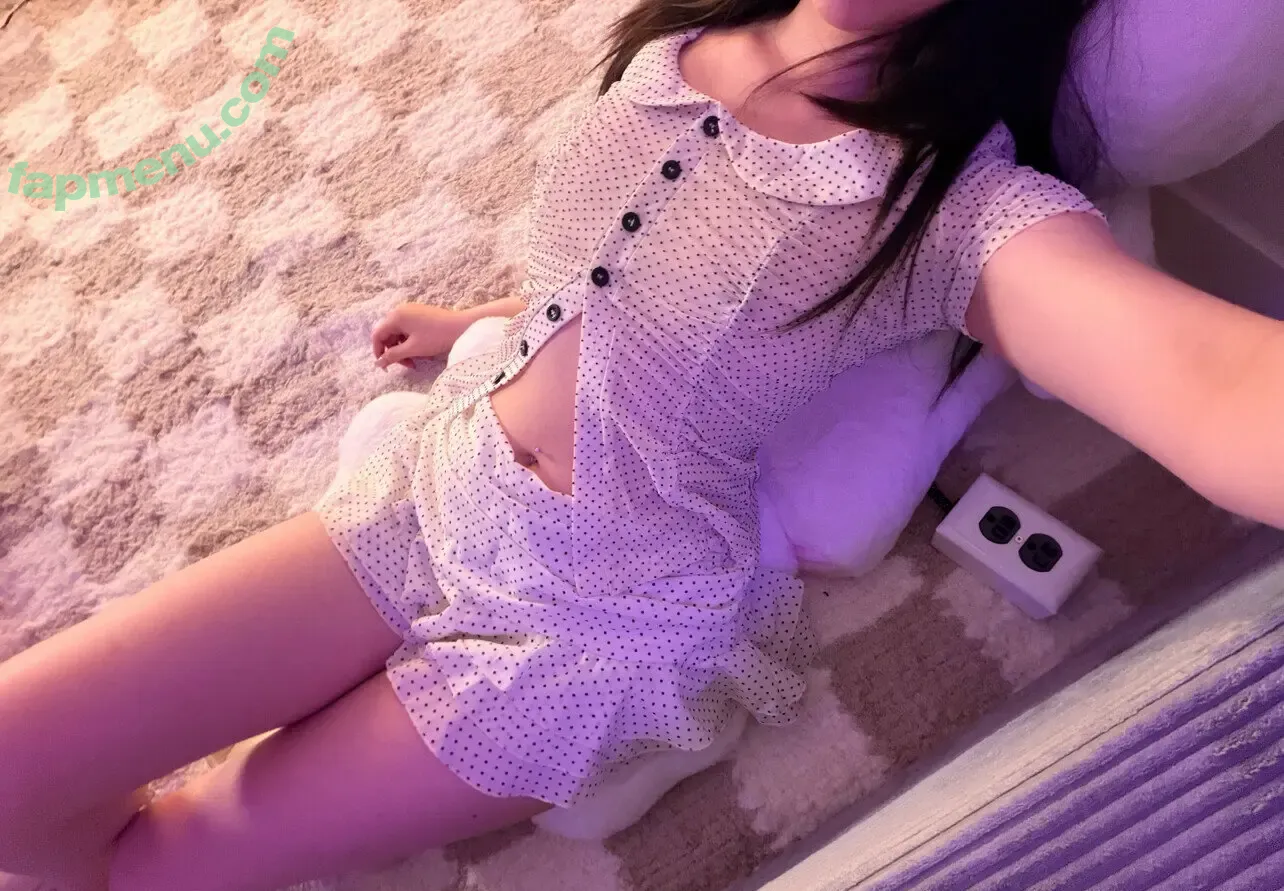 Aryminh nude photo #0007 (Aryminh)