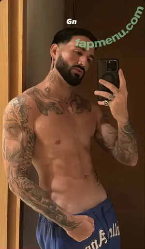  nude photo #0004