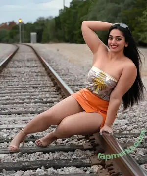  nude photo #0003
