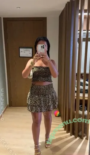 Asaliraniii nude photo #0064