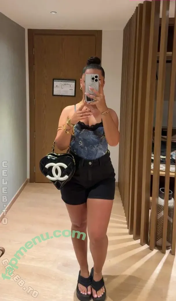 Asaliraniii nude photo #0062 (Asaliraniii)